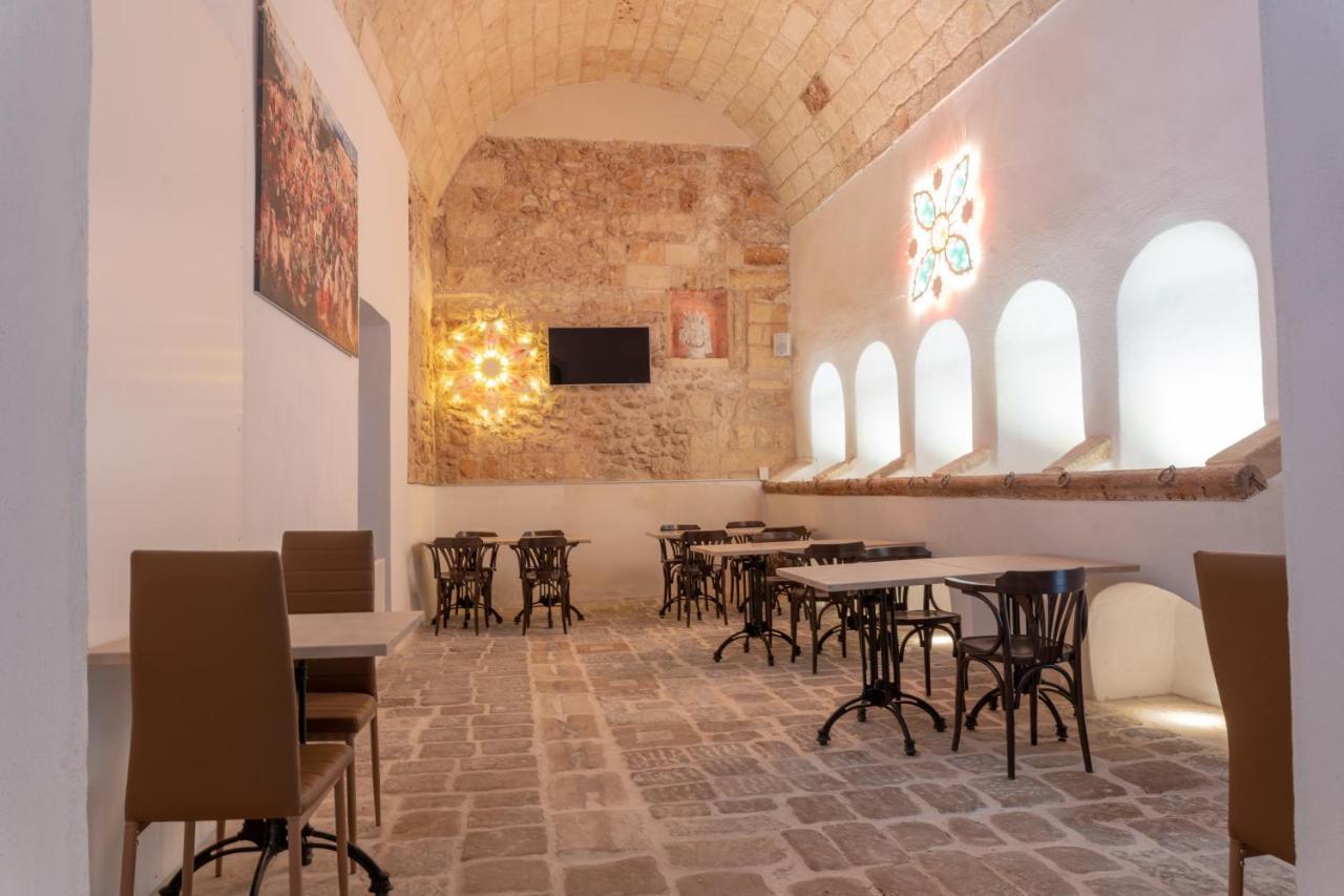 Hotel Il Cavaliere Al Borgo Antico Copertino Exterior foto